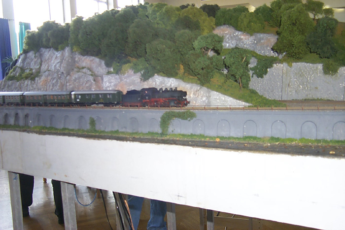 b06_tunnelabzweig2