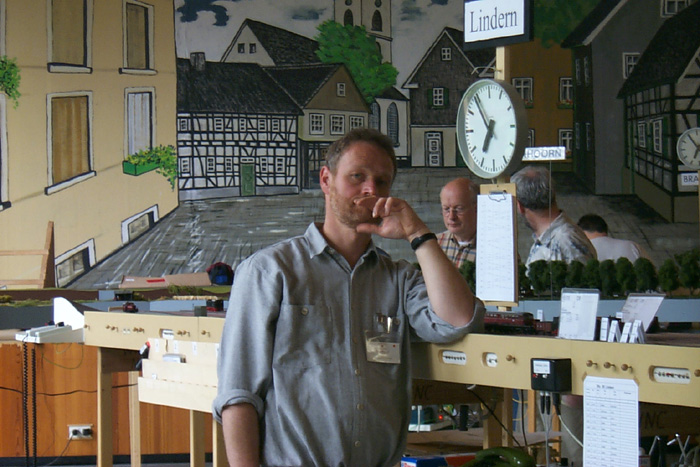 b021-lindern01
