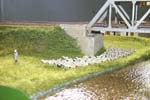 Br&uuml;cke mit Schafherde, 194.3 KByte